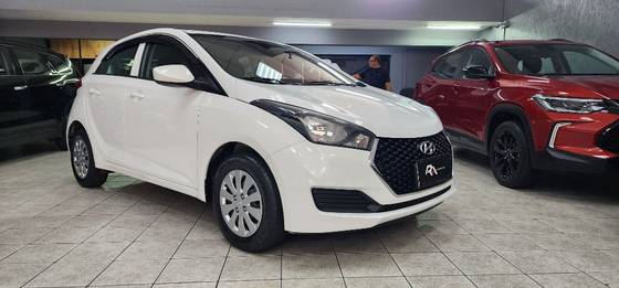HYUNDAI HB20 1.0 UNIQUE 12V FLEX 4P MANUAL